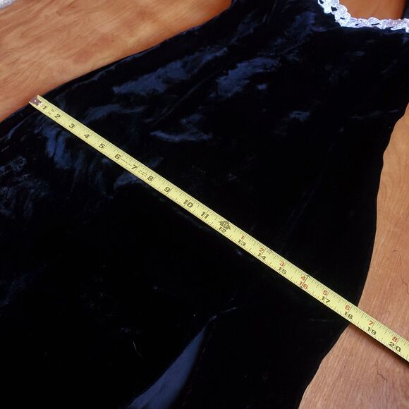 Vintage Roberta Black Velvet Maxi Dress 26" Waist White Bow Beaded Lace - Picture 13 of 14